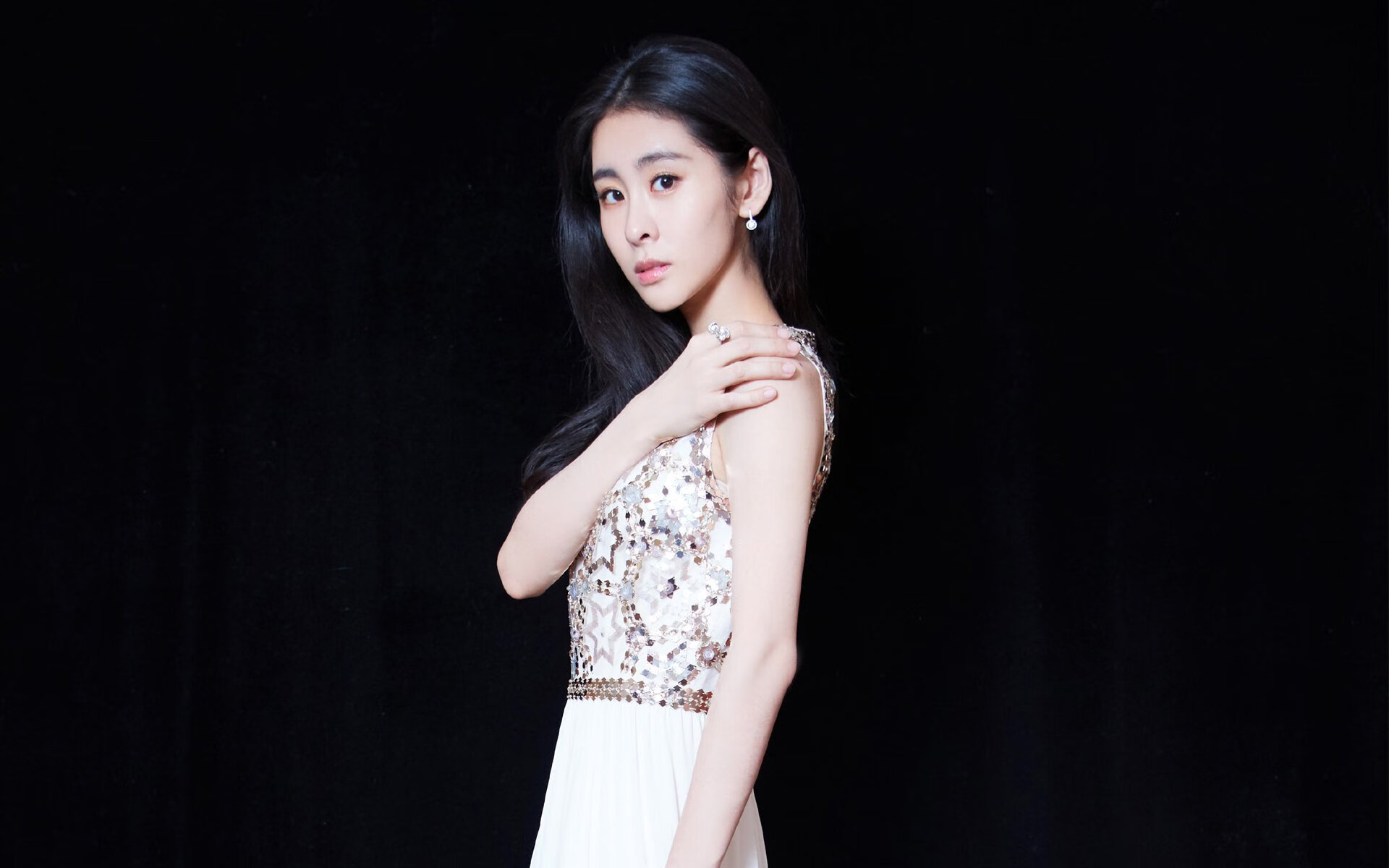 详细阅读:kaiyun网站-乔丹纪录被超越,历史的车轮永不停歇,乔丹的经典比赛录像 kaiyun网站-乔丹纪录被超越,历史的车轮永不停歇,乔丹的经典比赛录像